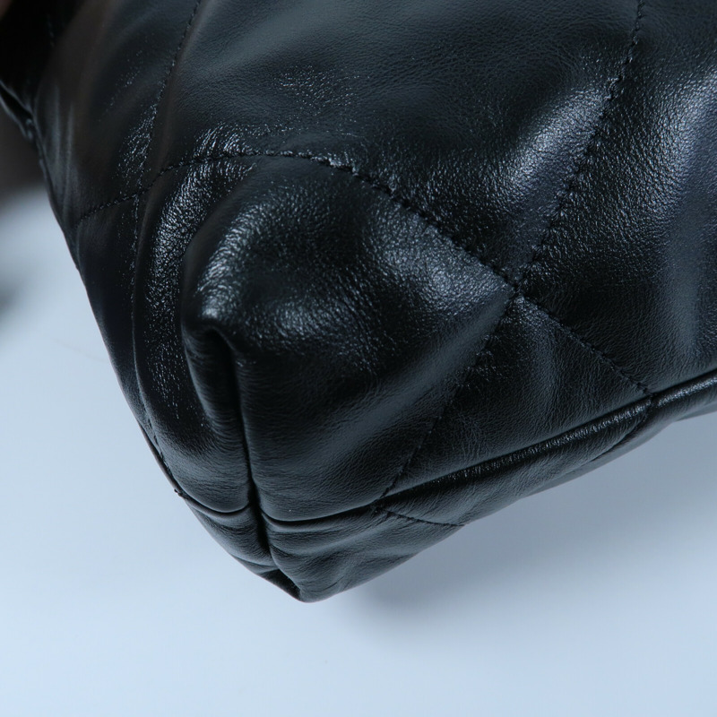 CHANEL 牛皮皮革Chanel 22 Small鏈帶肩背袋-14