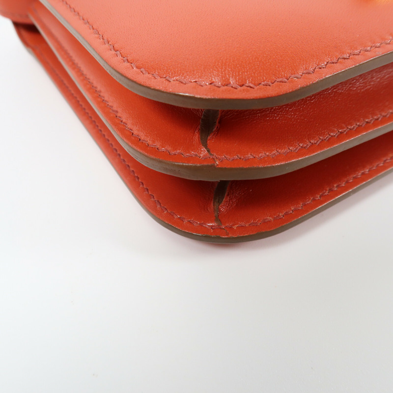 HERMES Tadelakt皮革Constance Mini肩背袋Sanguine-10