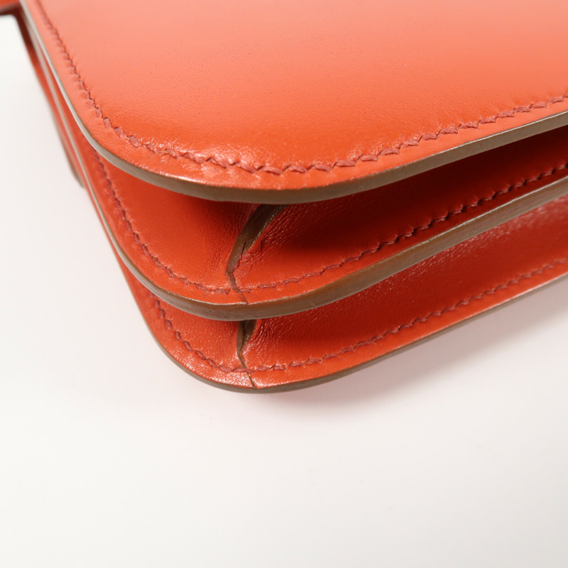 HERMES Tadelakt皮革Constance Mini肩背袋Sanguine-12