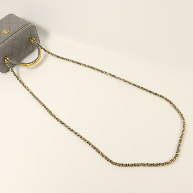 CHANEL 羊皮皮革Vanity Case金扣鏈帶手挽肩背兩用袋-7