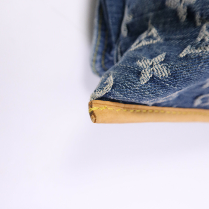 LOUIS VUITTON Monogram Denim Flat Shopper金扣手挽袋-11