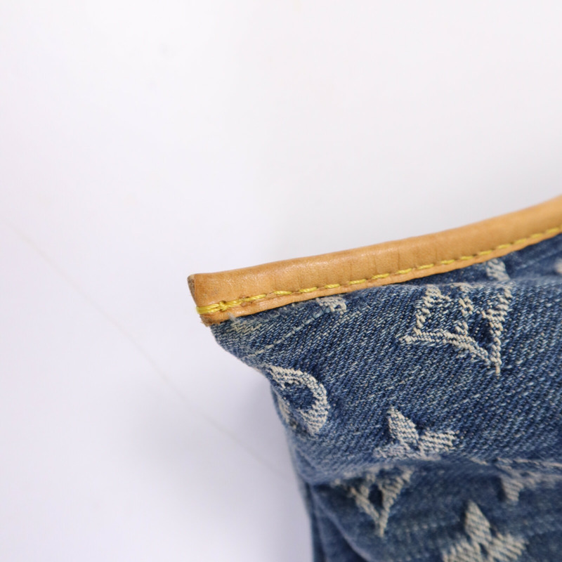 LOUIS VUITTON Monogram Denim Flat Shopper金扣手挽袋-12
