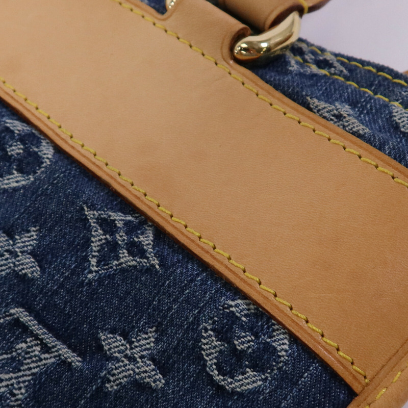 LOUIS VUITTON Monogram Denim Flat Shopper金扣手挽袋-18