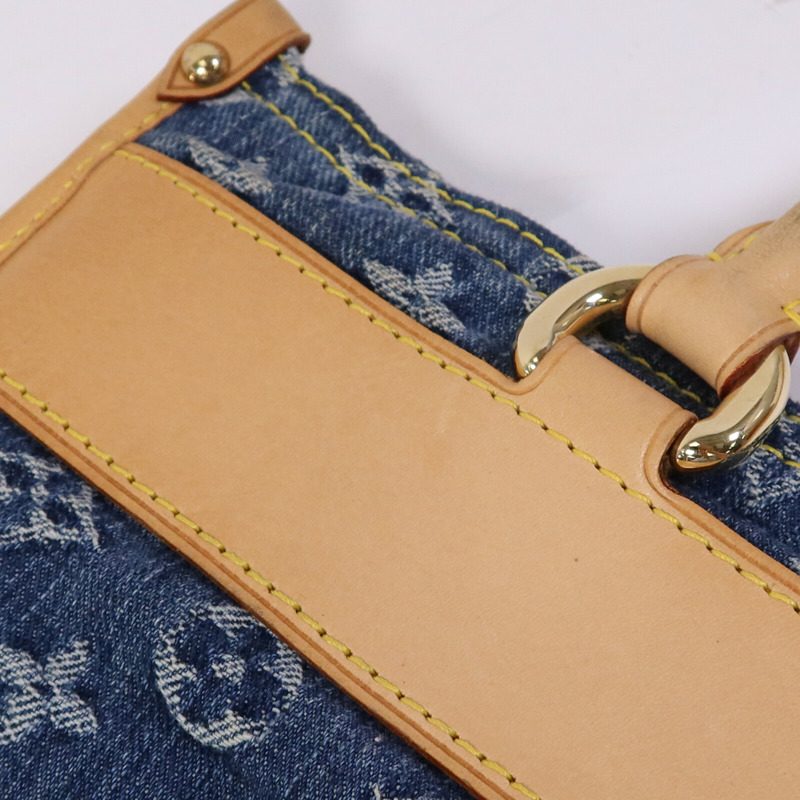 LOUIS VUITTON Monogram Denim Flat Shopper金扣手挽袋-19