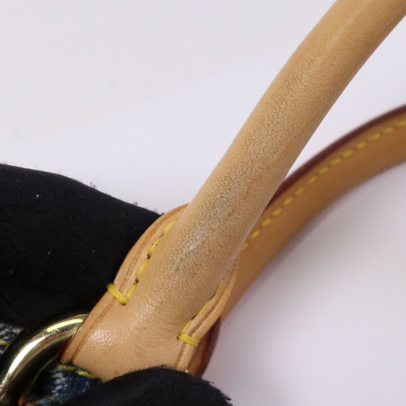 LOUIS VUITTON Monogram Denim Flat Shopper金扣手挽袋-21