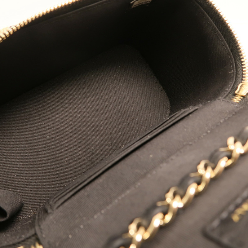 CHANEL Raffia Vanity Case金扣鏈帶肩背袋-4