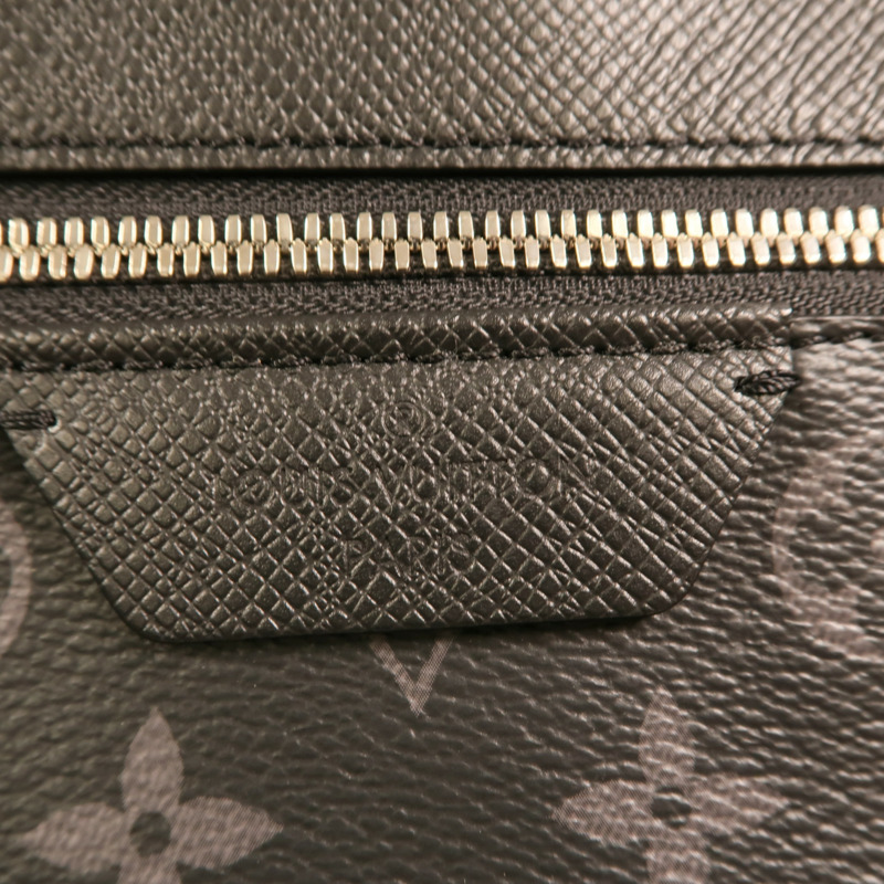 LOUIS VUITTON Taigarama Discovery Backpack銀扣背包-9