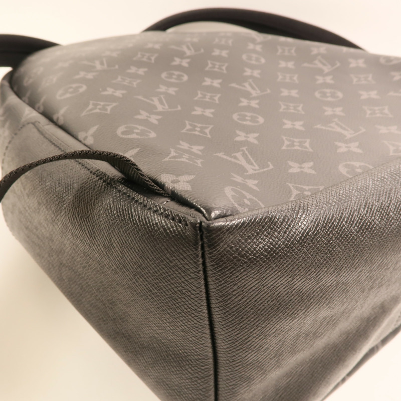 LOUIS VUITTON Taigarama Discovery Backpack銀扣背包-14