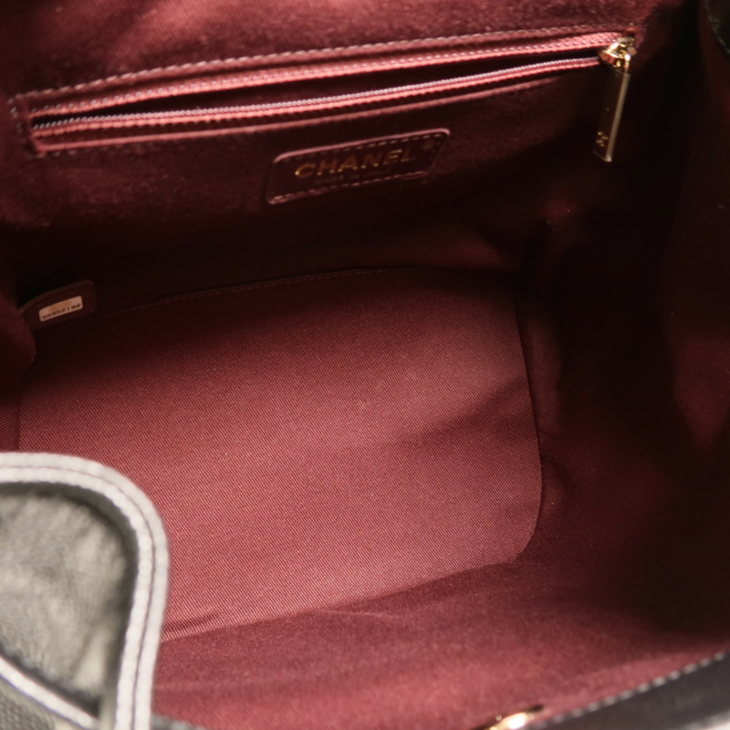 CHANEL 牛皮皮革Affinity Backpack金扣鏈帶背包-4