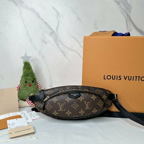 LV Keepit Monogram老花腰包