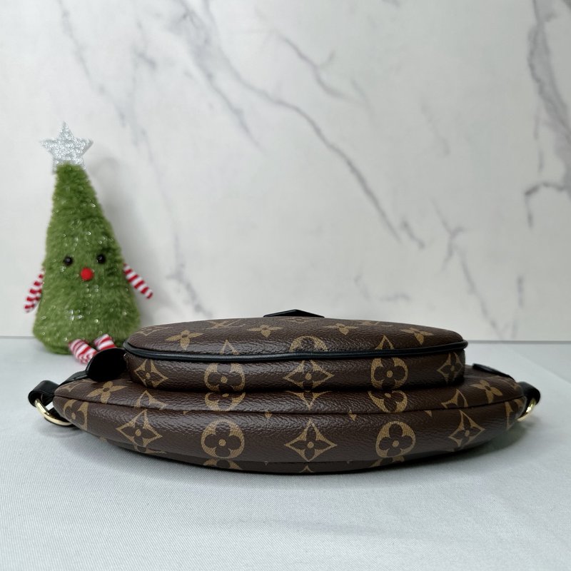 LV Keepit Monogram老花腰包-5