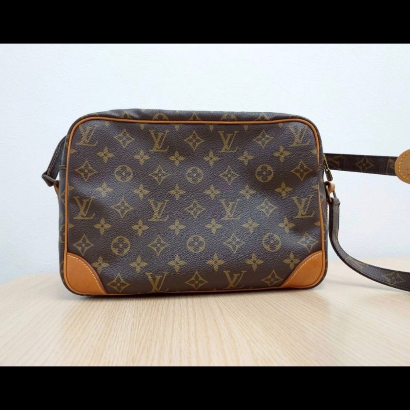 日本二手精品／LV側背包、双層記者包／序號874TH-1