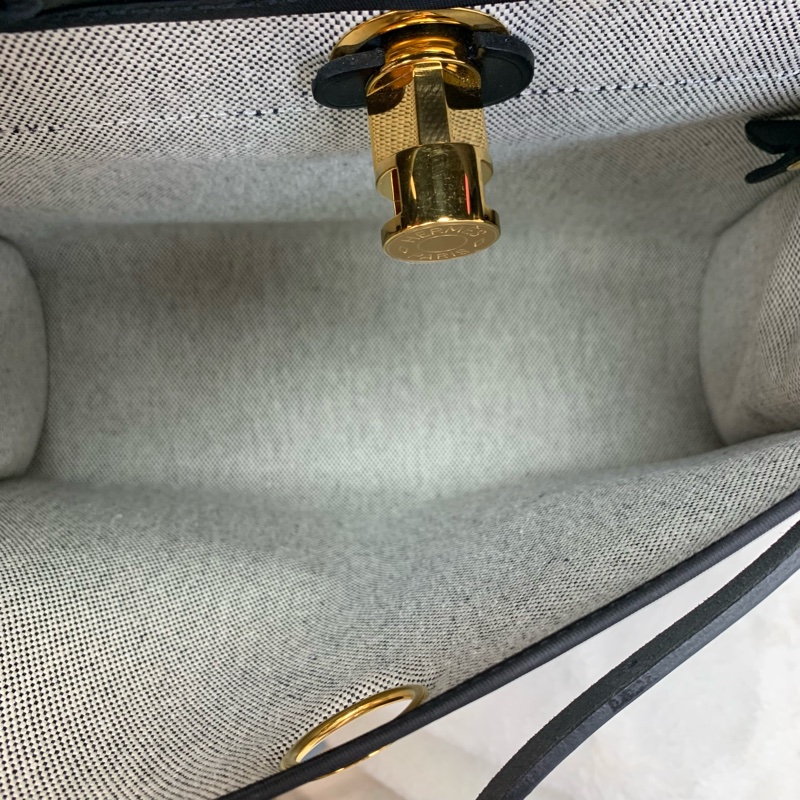 熱賣‼️🔔herbag31 黑金黑色拼防水布-5