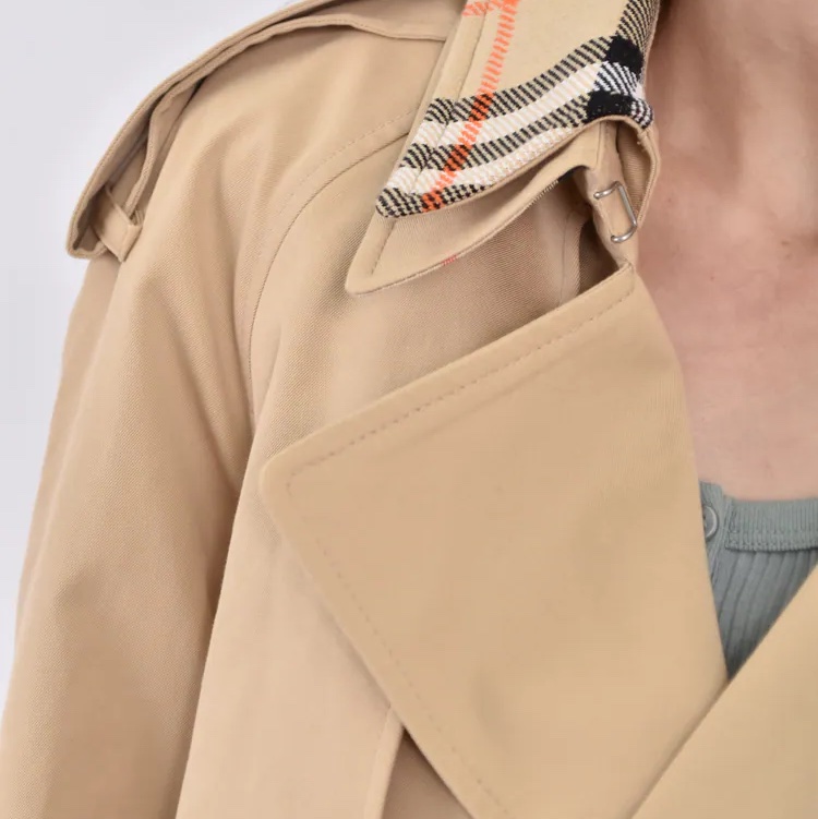 Burberry經典色風衣UK10-4
