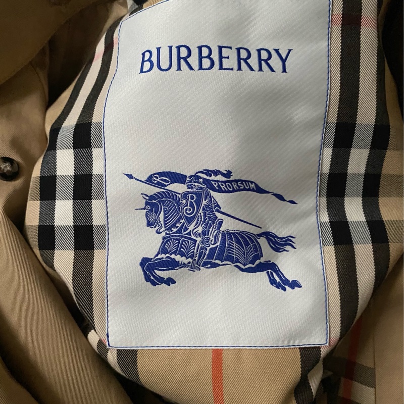 Burberry經典色風衣UK10-10