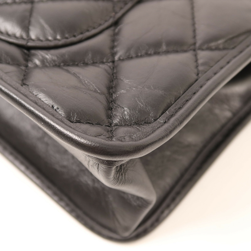 CHANEL 羊皮皮革23S Graphic Catch Small Shopping Bag金扣鏈帶肩背袋-14