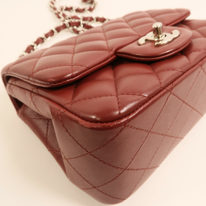 CHANEL 羊皮皮革Mini Classic 17銀扣鏈帶肩背袋-12