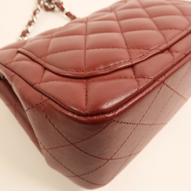 CHANEL 羊皮皮革Mini Classic 17銀扣鏈帶肩背袋-14