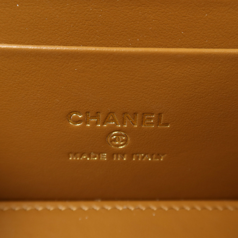 CHANEL 牛皮皮革Vanity Case金扣鏈帶手挽肩背兩用袋-11