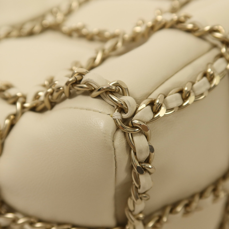 CHANEL 羊皮皮革Bucket Chain Bag鏈帶肩背袋-11