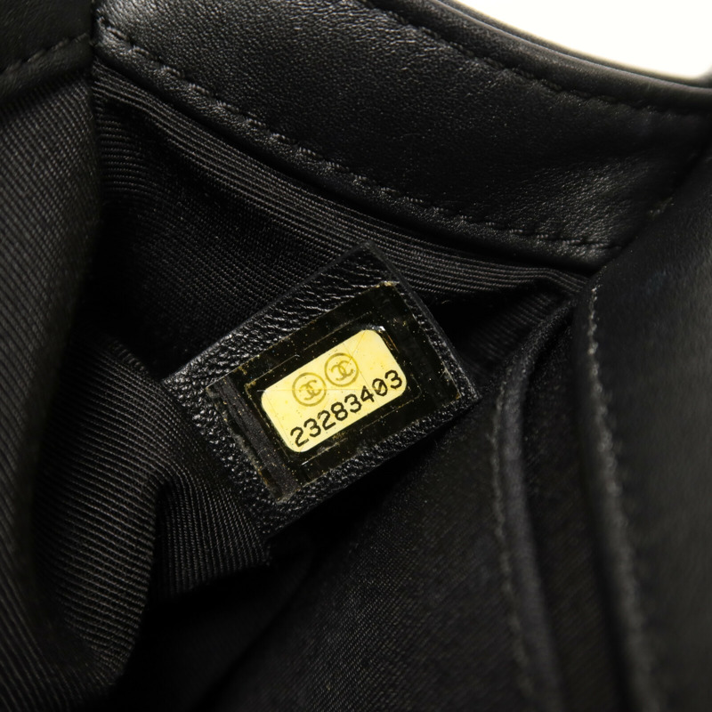 CHANEL 牛皮皮革Boy 20銀扣鏈帶肩背袋-6