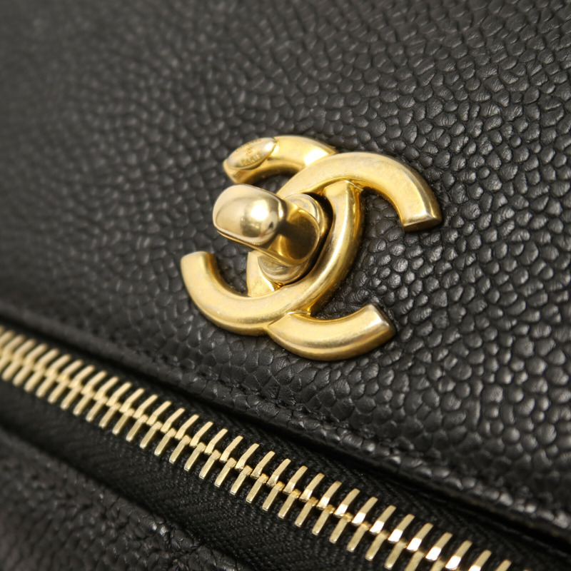 CHANEL 牛皮皮革Chain Shoulder金扣鏈帶肩背袋-11