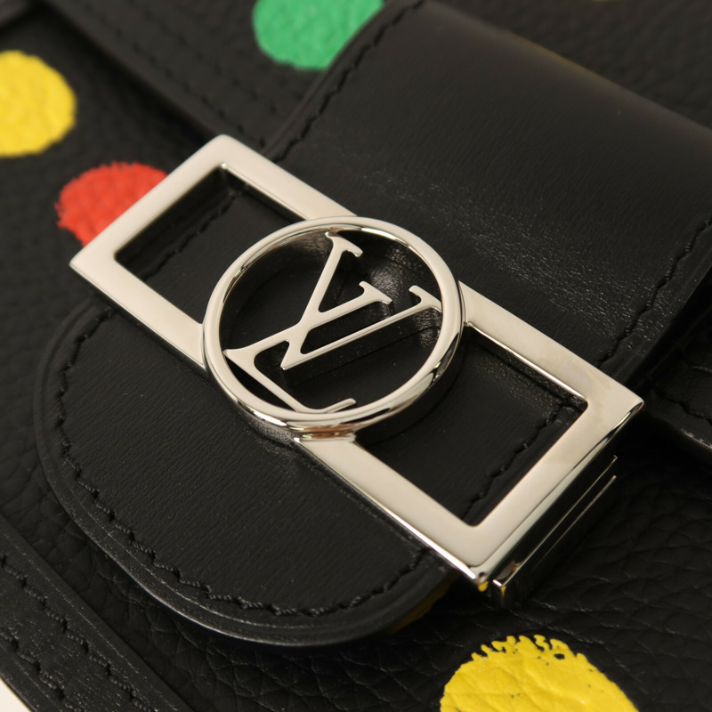 LOUIS VUITTON 牛皮皮革LV X YK Dauphine Mini銀扣肩背袋-8