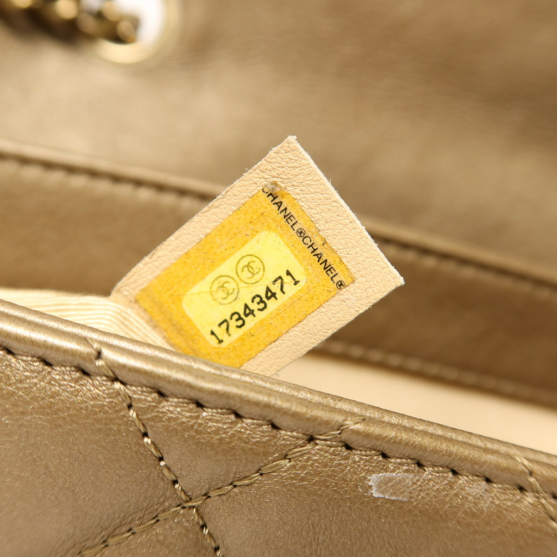 CHANEL 牛皮皮革Chain Shoulder金扣鏈帶肩背袋-7