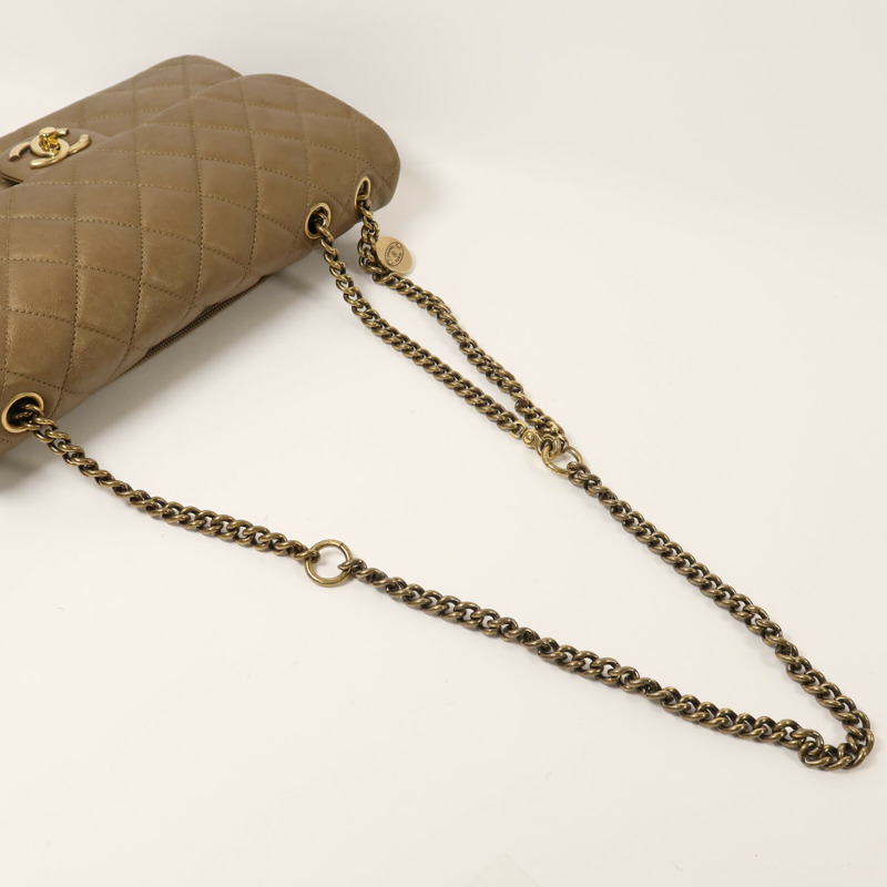 CHANEL 牛皮皮革Chain Shoulder金扣鏈帶肩背袋-8