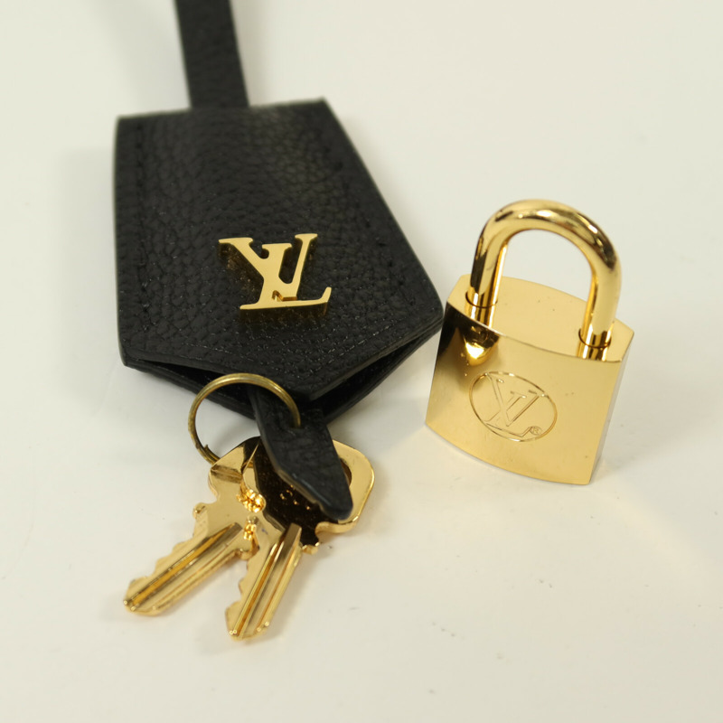 LOUIS VUITTON Monogram Empreinte Vanity Case金扣鏈帶肩背袋-10