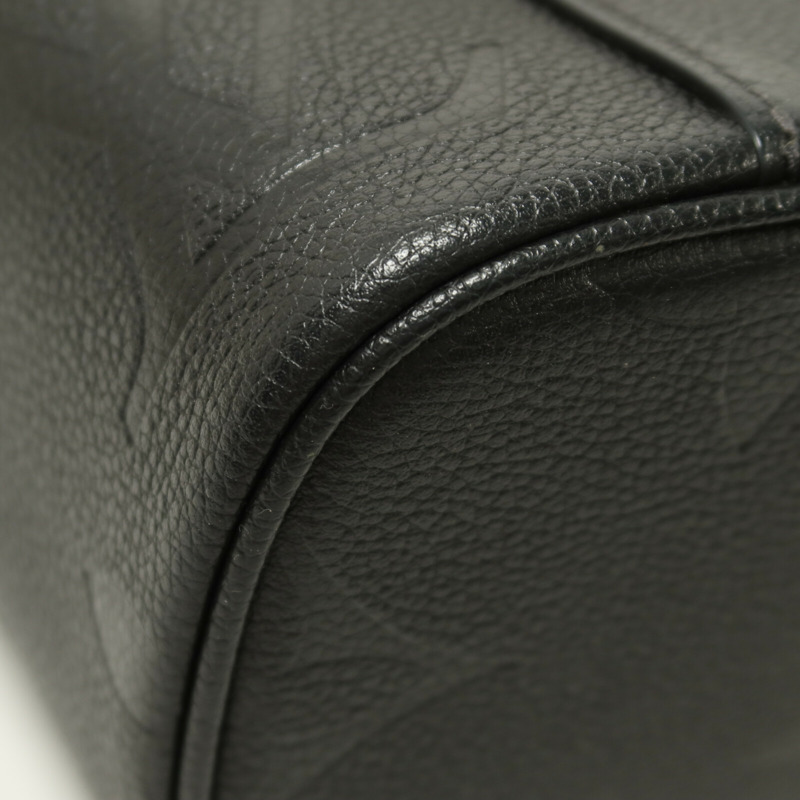 LOUIS VUITTON Monogram Empreinte Vanity Case金扣鏈帶肩背袋-13