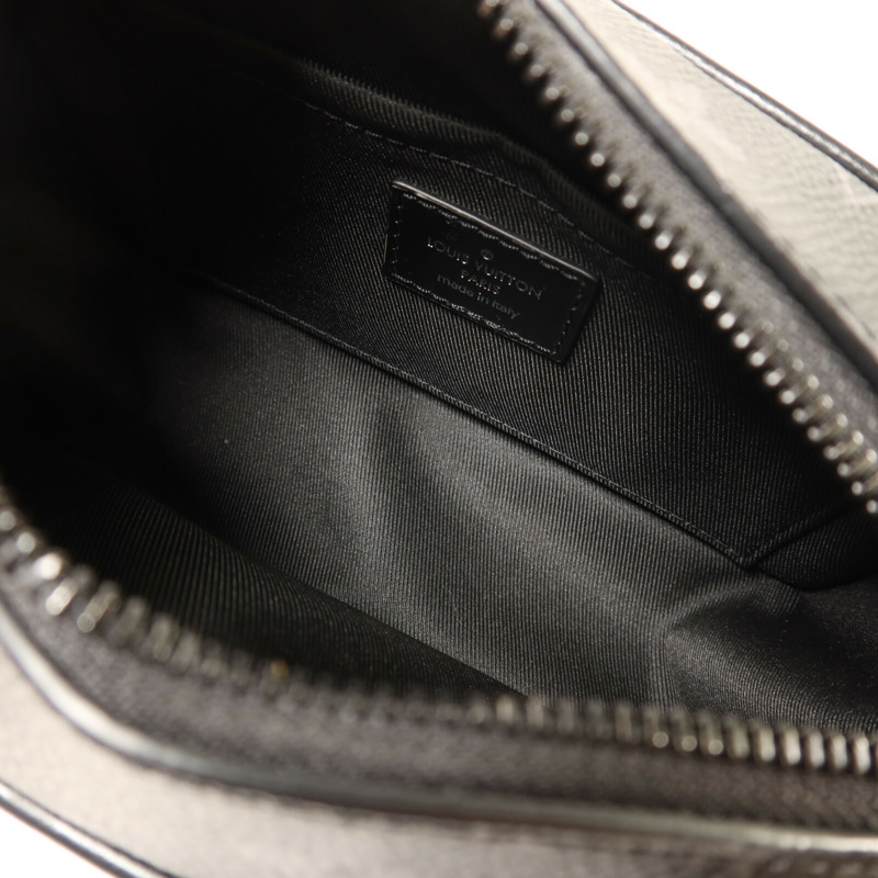 LOUIS VUITTON Monogram Eclipse Mini Soft Trunk肩背袋-4