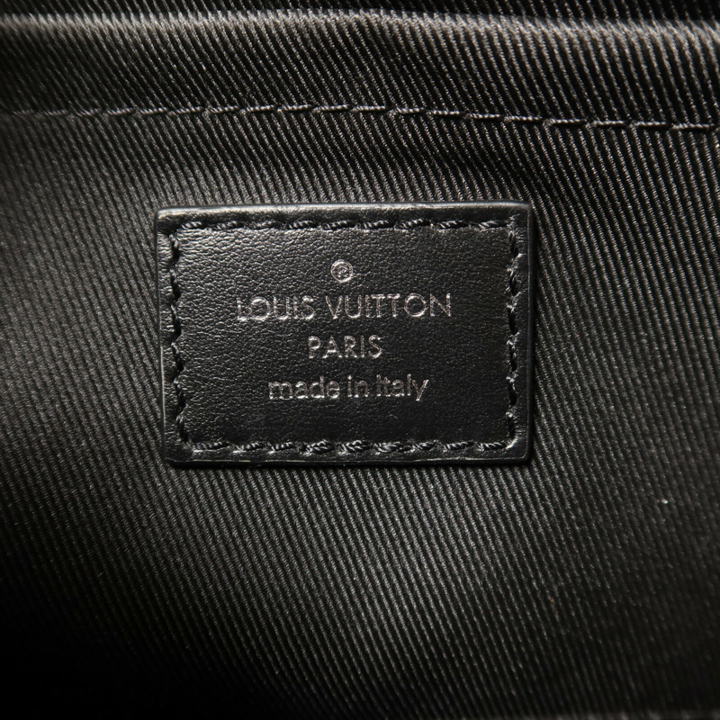 LOUIS VUITTON Monogram Eclipse Mini Soft Trunk肩背袋-5