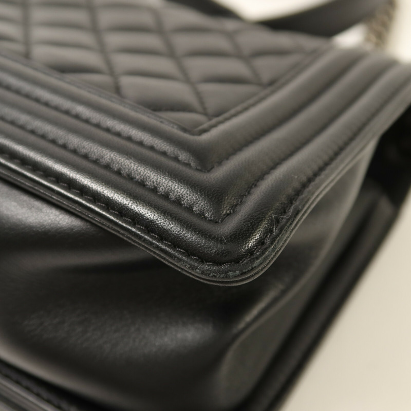 CHANEL 羊皮皮革Boy 25銀扣鏈帶肩背袋-9