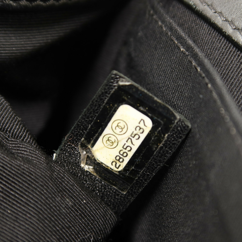 CHANEL 羊皮皮革Boy 25銀扣鏈帶肩背袋-12