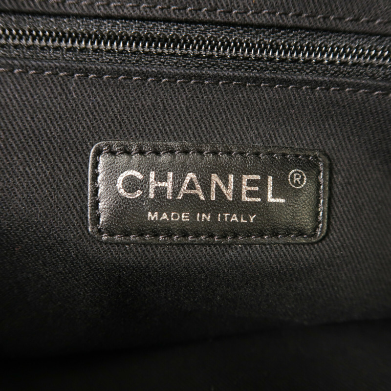 CHANEL 漆皮/牛皮皮革/Totebag銀扣肩背袋-5