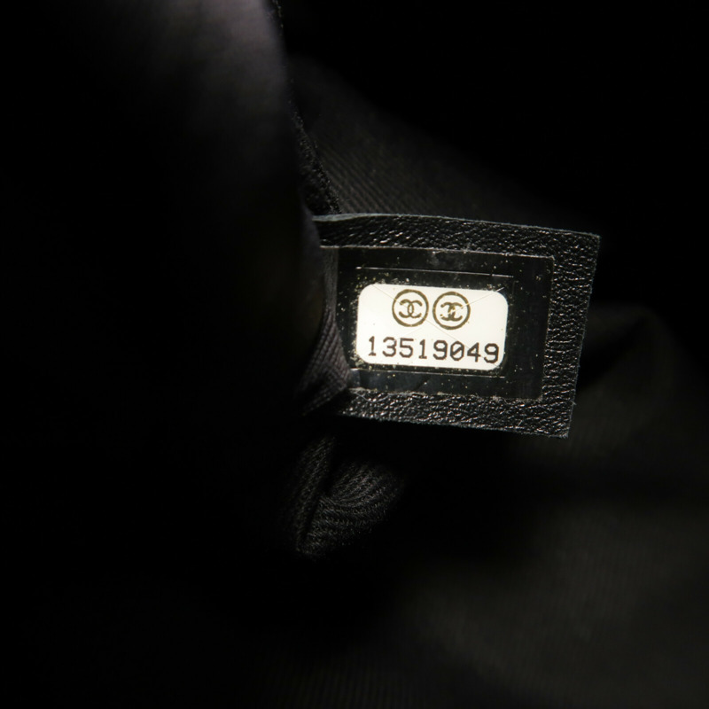 CHANEL 漆皮/牛皮皮革/Totebag銀扣肩背袋-6