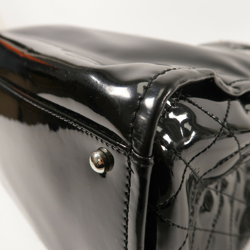 CHANEL 漆皮/牛皮皮革/Totebag銀扣肩背袋-13