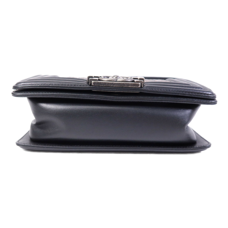 CHANEL 牛皮皮革Boy 20銀扣鏈帶肩背袋-3