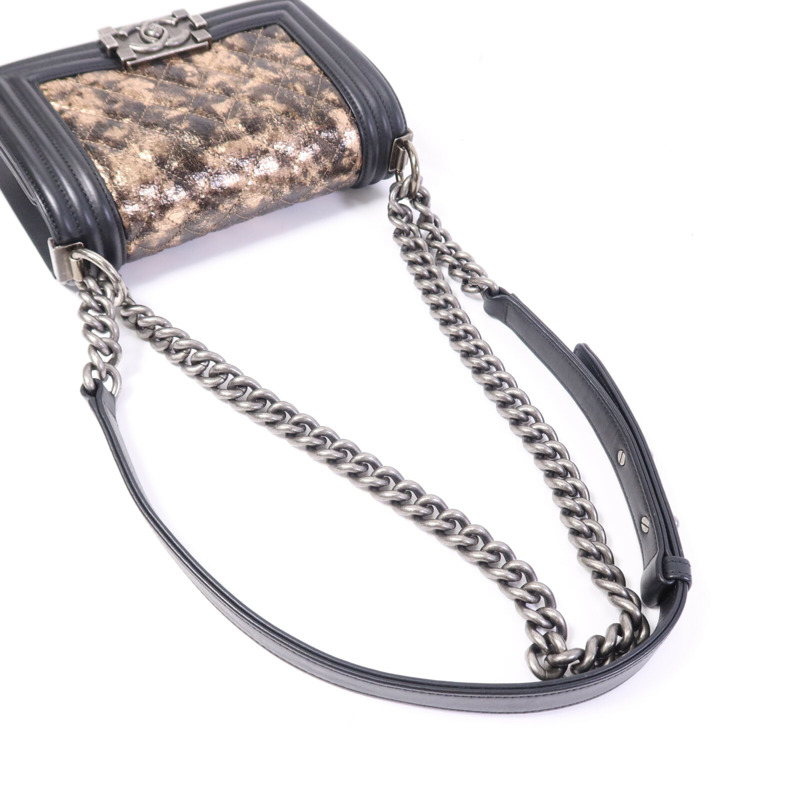 CHANEL 牛皮皮革Boy 20銀扣鏈帶肩背袋-8