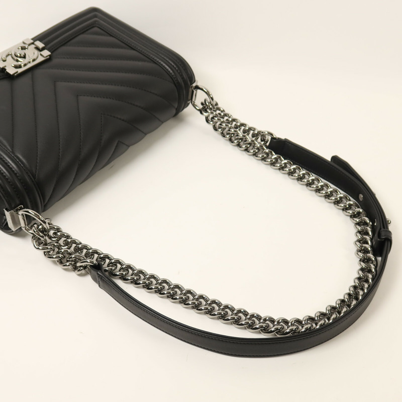 CHANEL 羊皮皮革Boy 25銀扣鏈帶肩背袋-7