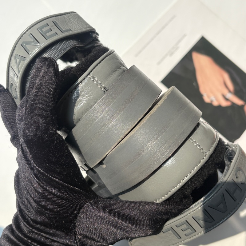 Chanel灰油蠟皮水鑽毛底二舅鞋-8