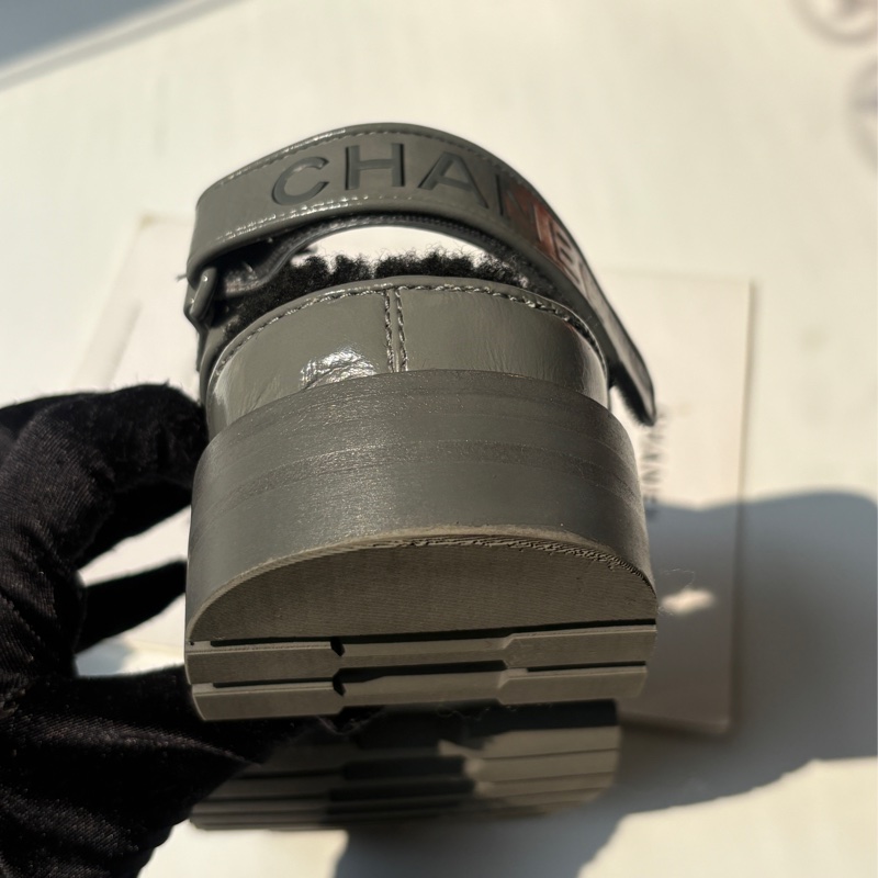 Chanel灰油蠟皮水鑽毛底二舅鞋-10