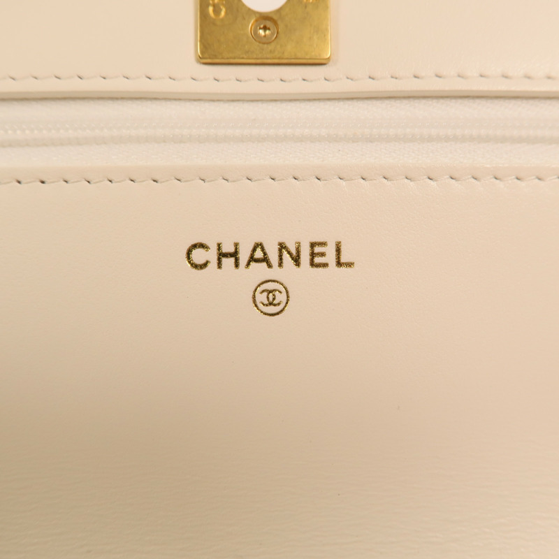 CHANEL 牛皮皮革WOC Wallet On Chain金扣鏈帶肩背袋-5