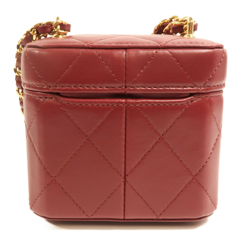 CHANEL 羊皮皮革Vanity Case金扣鏈帶肩背袋-1