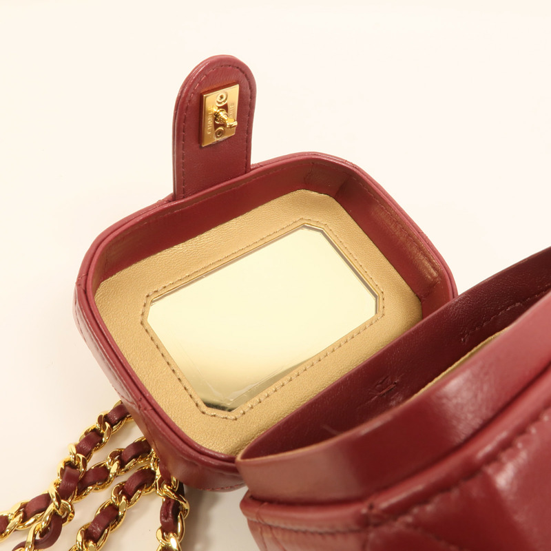 CHANEL 羊皮皮革Vanity Case金扣鏈帶肩背袋-14