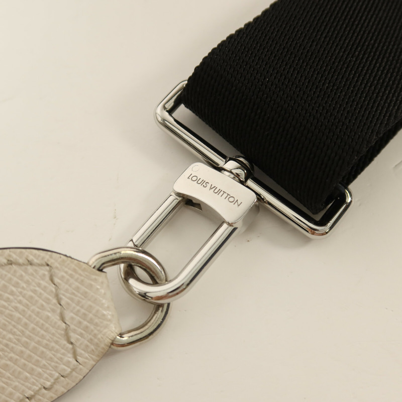 LOUIS VUITTON Taigarama Gaston銀扣肩背袋-8