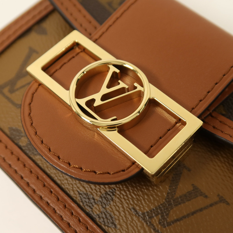 LOUIS VUITTON Monogram/Monogram Reverse Micro Dauphine金扣鏈帶肩背袋棕色-9