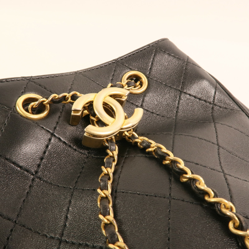 CHANEL 牛皮皮革Drawstring Bucket Bag金扣鏈帶肩背袋-8