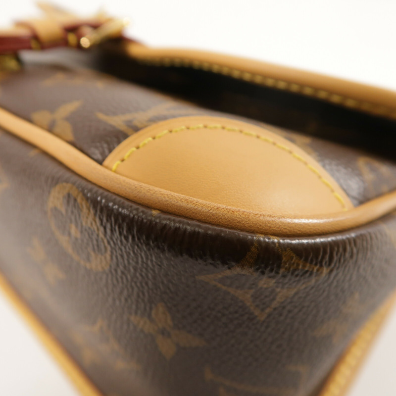 LOUIS VUITTON Monogram Diane金扣手挽肩背兩用袋-10